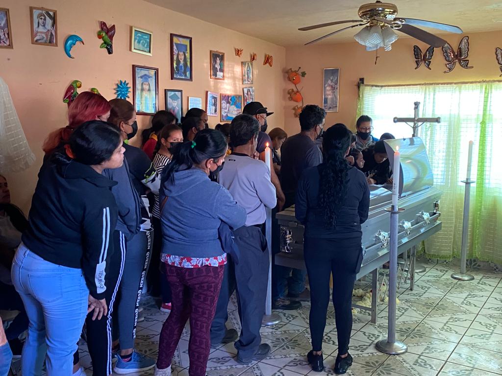 Lloran a Mayra, Fernando y Javier en Estancia de Ánimas