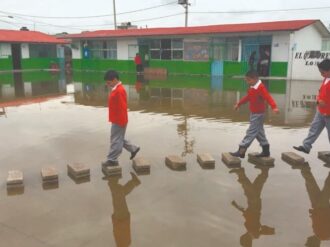 Hay 89 mil escuelas sin drenaje: Coneval