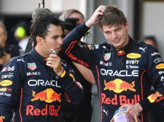Red Bull defiende a Checo Pérez de los Verstappen