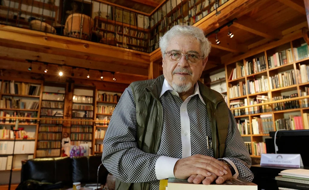 Felipe Garrido le «enseña» a Cristina Rivera Garza a escribir una novela sobre asesinos de mujeres