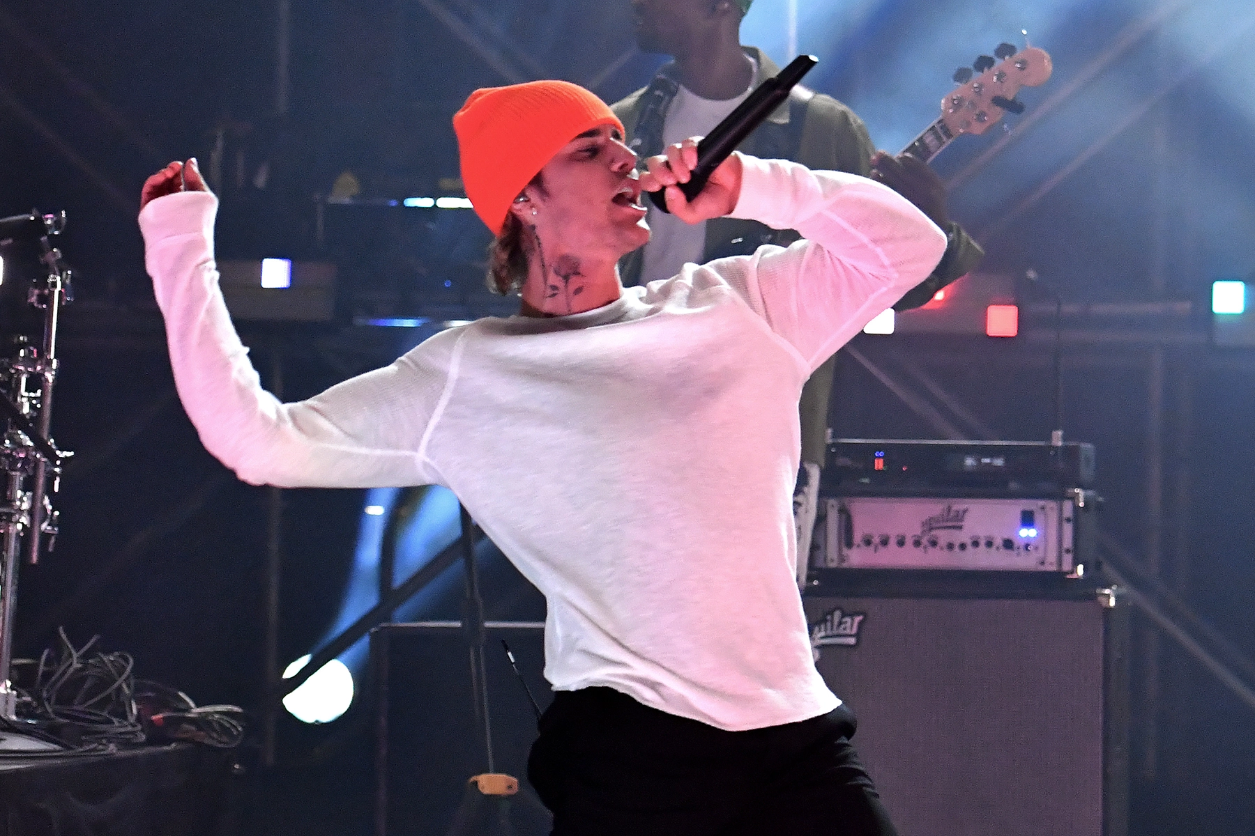 Justin Bieber reanudará su gira tras parálisis facial