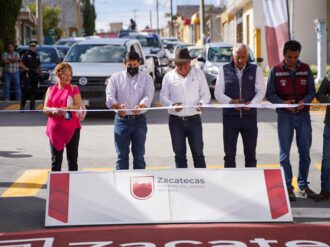 Inauguran pavimentación de seis calles en la capital