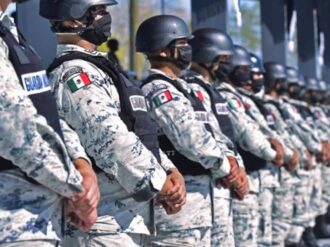 Quieren mexicanos más militares; 80% está a favor, revela encuesta