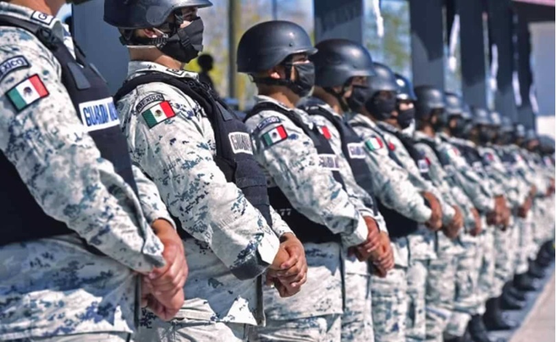 Quieren mexicanos más militares; 80% está a favor, revela encuesta