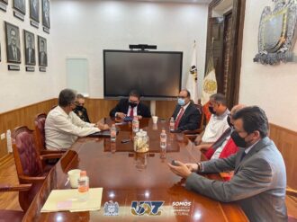 Benefician a 47 mil universitarios; pagarán 7 pesos de pasaje