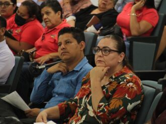 Imparten taller de derechos políticos a las mujeres