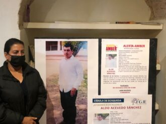 Piden ayuda para encontrar a su hijo