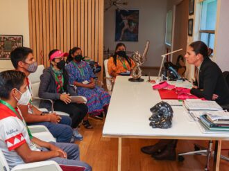 Destacan corredores rarámuris en competencia internacionales