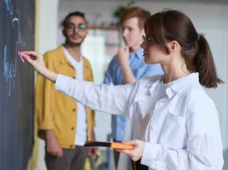 Minería y Economía, las carreras con mayor desempleo en México