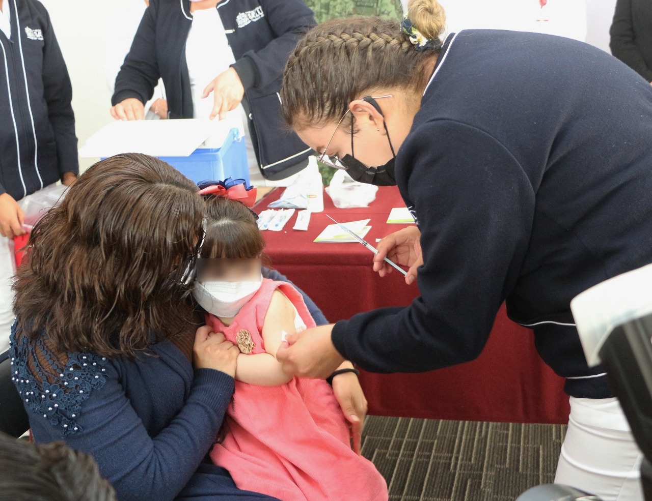 Llega lote de vacunas para infantes