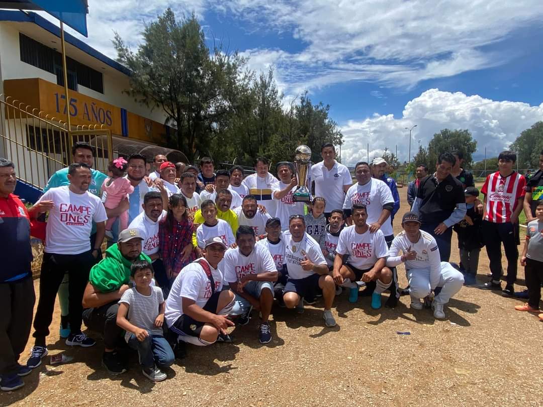 Olimpic FC, campeón de la Liga de Veteranos