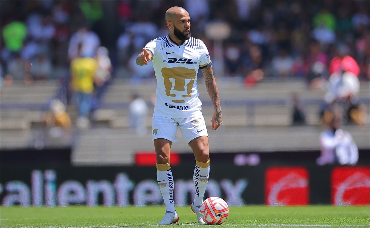 Dani Alves admite que tuvo relaciones sexuales con la joven que lo acusa