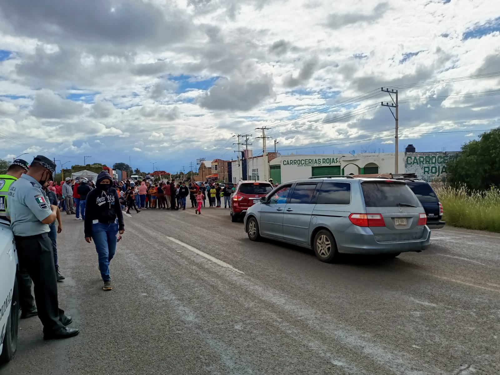 Exigen presentación de Los Elegantes de Jerez