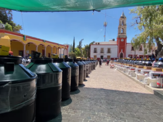Se benefician cientos con apoyos de paquetes de vivienda, agrícolas y forestales a bajo costo