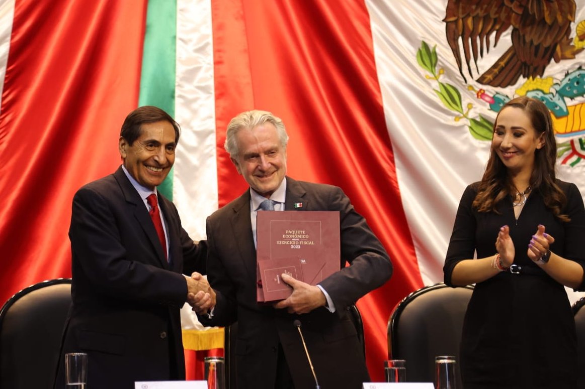 Presentan Paquete Económico 2023; contemplan $8.3 billones para gasto público
