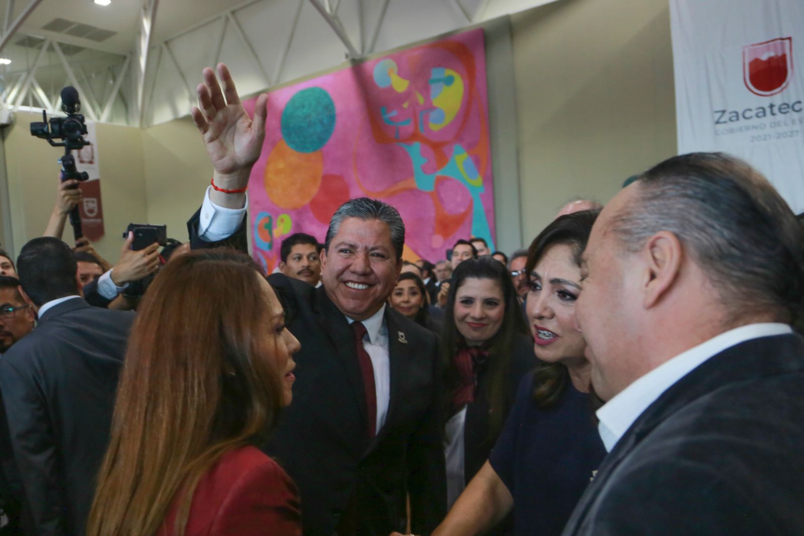 Rinde David Monreal su primer informe; reconoce recrudecimiento de la violencia