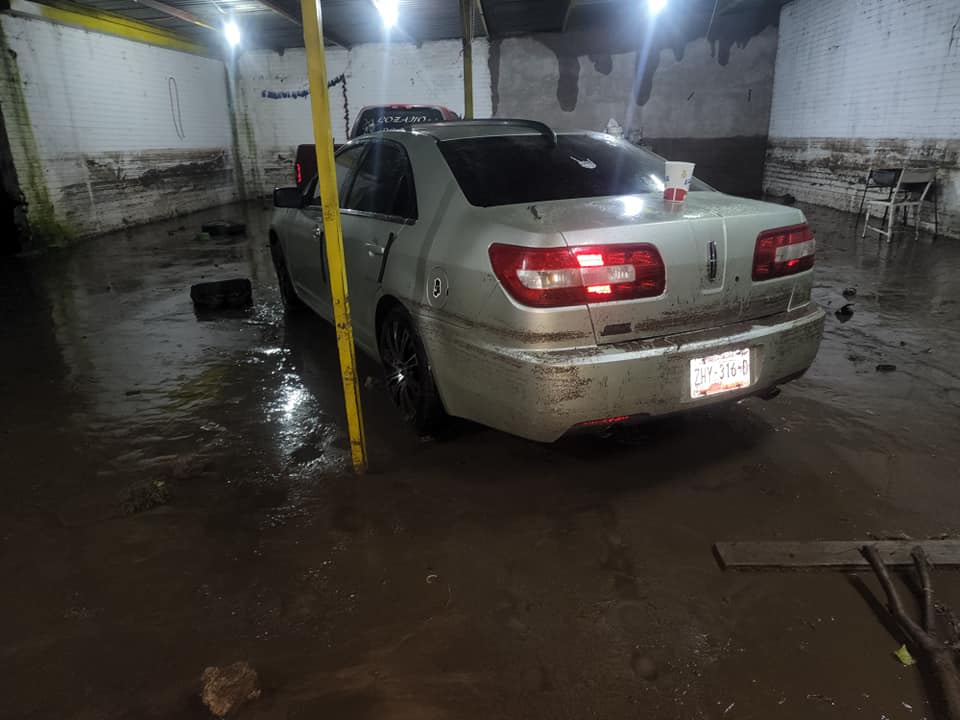 Lo pierden todo 50 familias en Sombrerete