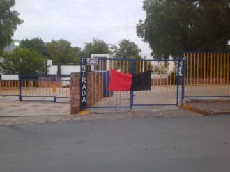 Se manifiestan contra Pardo