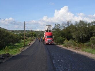 Rehabilitan carretera Juan Aldama-Jalpa