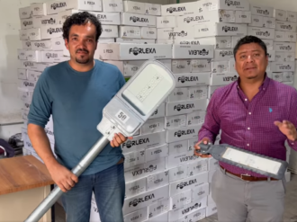 Firme, el compromiso de iluminar Villa de Cos