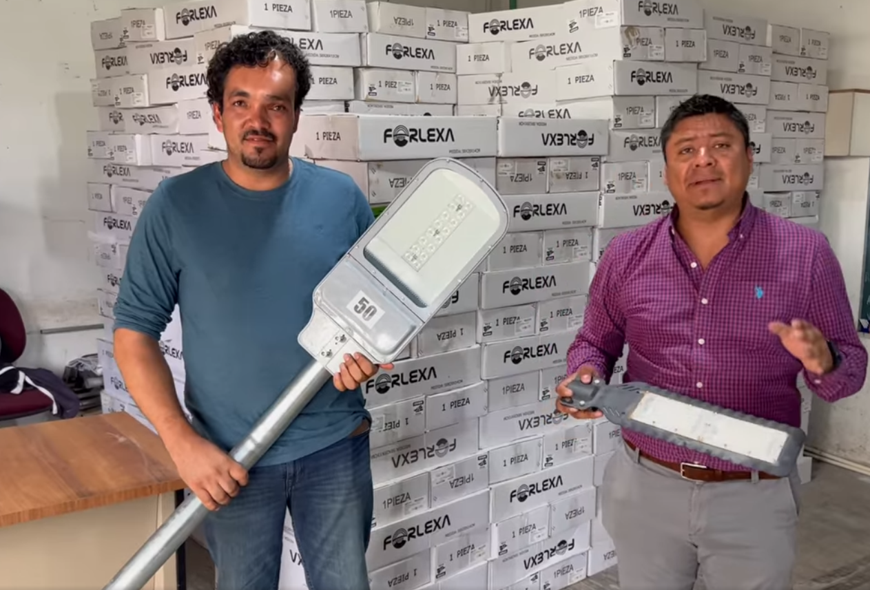 Firme, el compromiso de iluminar Villa de Cos