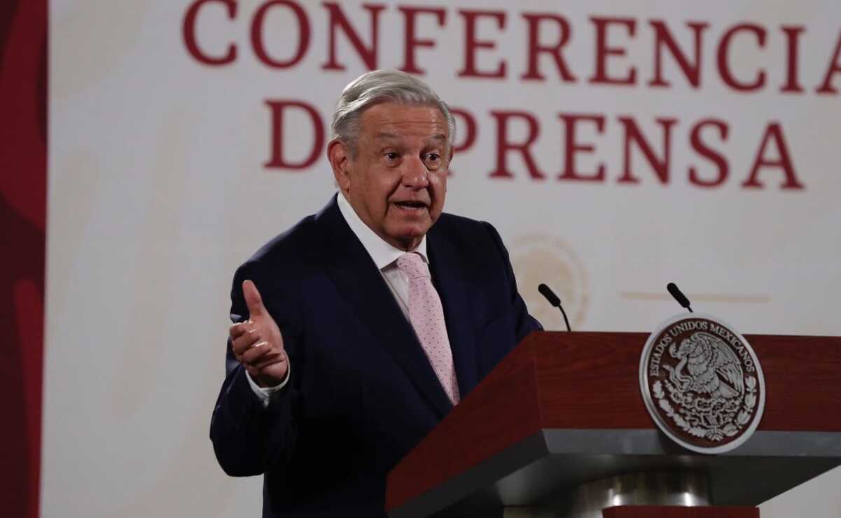 AMLO acusa que hay 20 grandes empresas que no han pagado sus impuestos