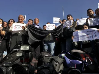 Desde el sexenio de Calderón se han asesinado a 260 periodistas en México: Encinas