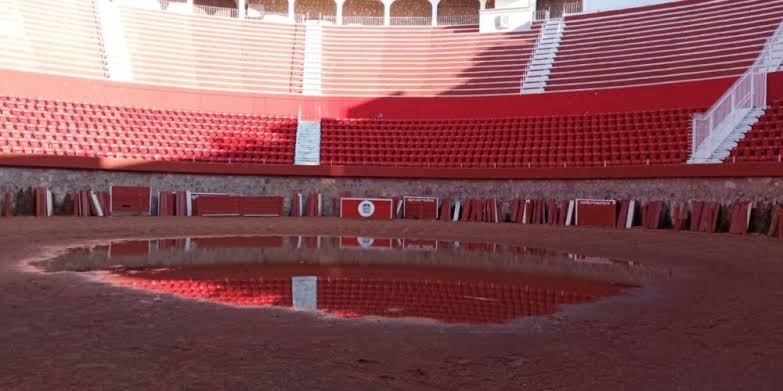 Van tras los responsables de seguir con las corridas de toros en la Fenaza