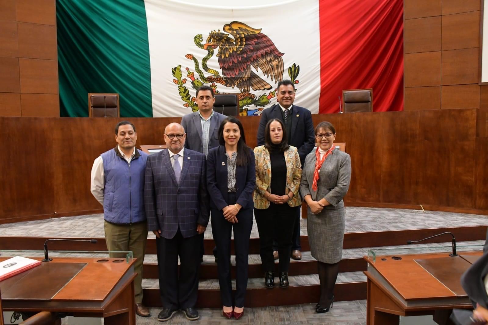 Reconocen gestión de Muñoz Reyes, al frente del IZC