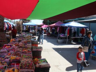 Con tianguis generan círculo de economía virtuoso
