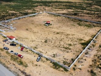 Se unen gobiernos y migrantes para construir un panteón