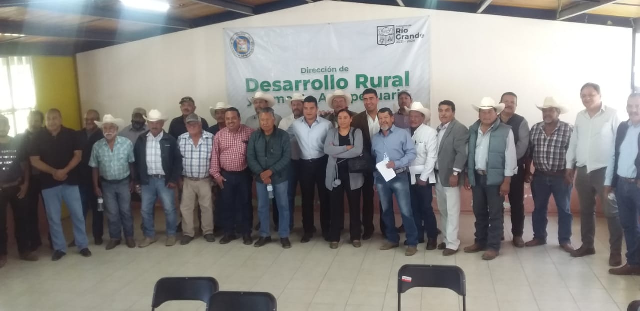 Exigen rehabilitación de camino Loreto-La Colorada