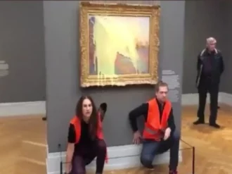 Activistas atacan cuadro de Monet en Berlín; protestan por crisis ecológica