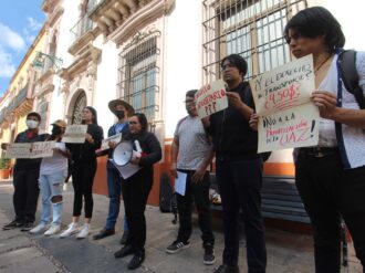 Movimiento estudiantil de la UAZ se manifiestan ante inconformidades que tienen con la universidad