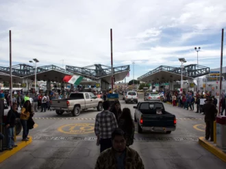 Crece 76% ingreso de personas a México de enero a agosto