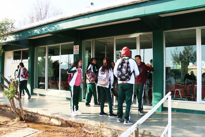 Se quedan sin clases más de 14 mil estudiantes del Cobaez