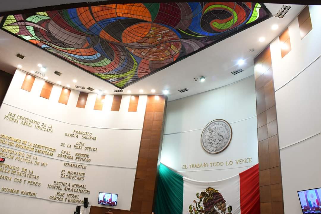 Aprueban dictamen para remover a Maribel Villalpando