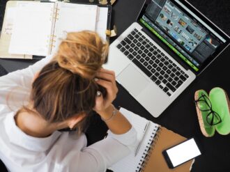 Aqueja estrés laboral al 36% de los empleados en México