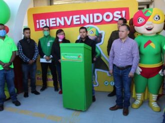 Inauguran Bodega Aurrerá en Pinos