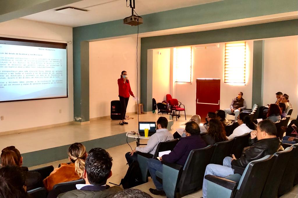 Asesoran a funcionarios riograndenses sobre presupuesto 