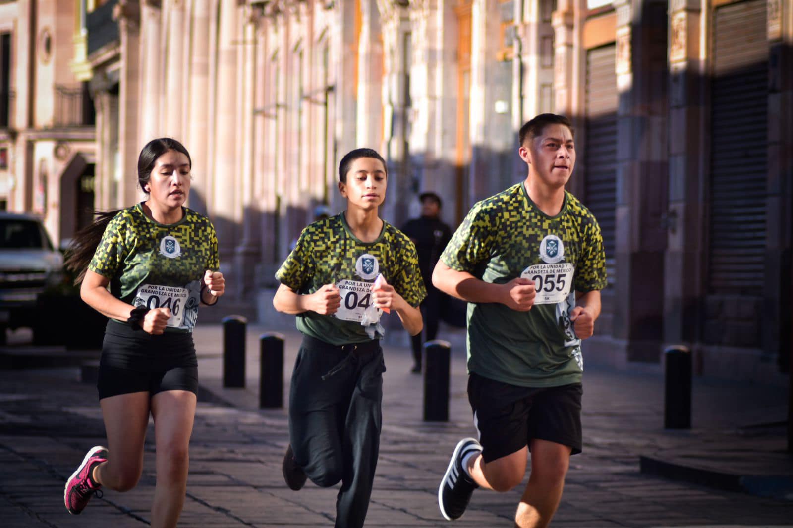 Liria Esquivel y Diego Acevedo ganan la  primera carrera 5K del BGM de Zacatecas