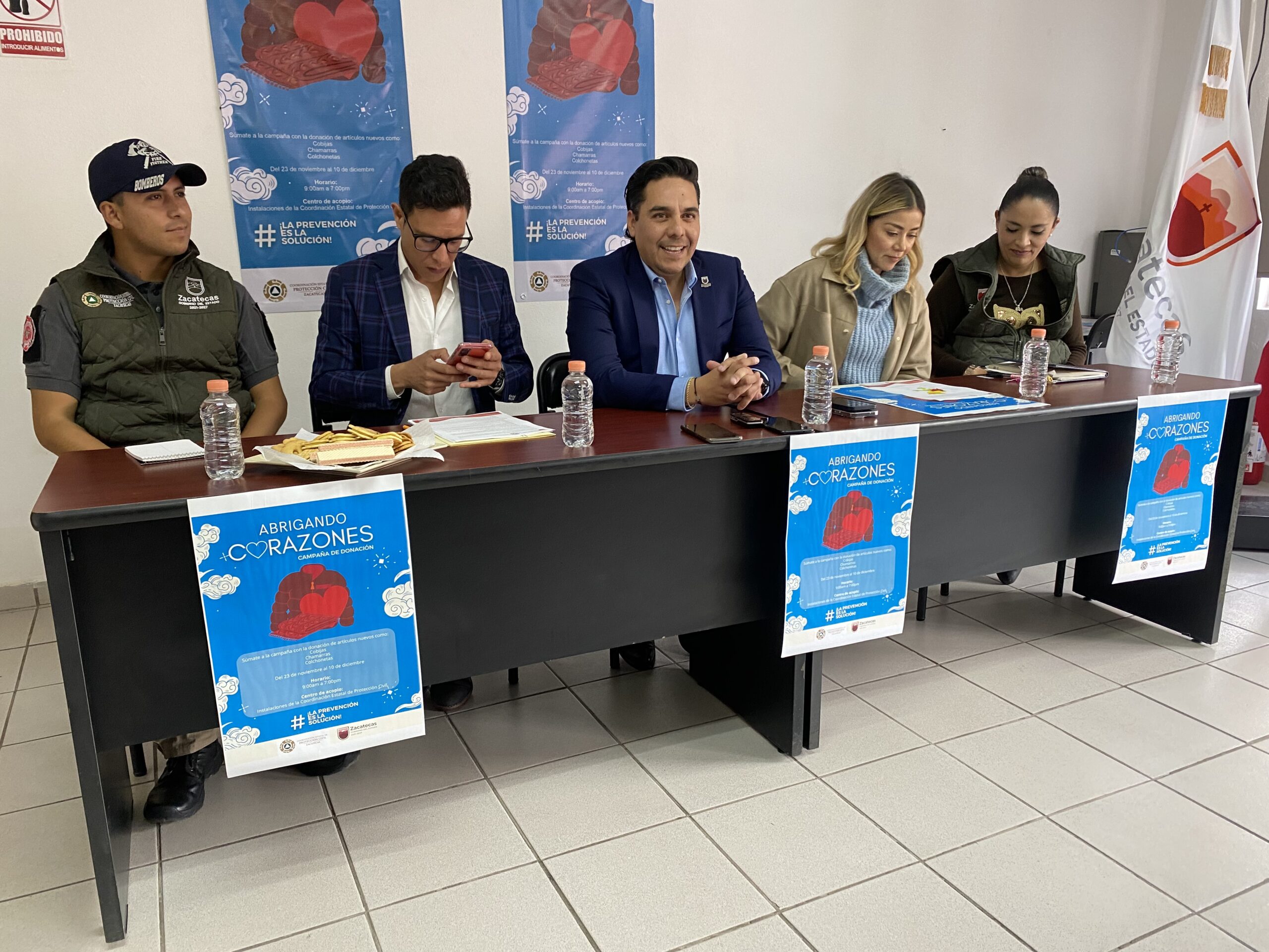 Invitan a donar cobijas y chamarras
