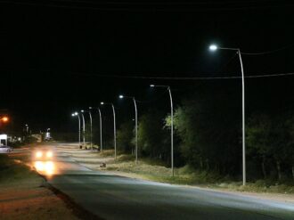 Iluminan el camino del CBTa 20-Los Conde