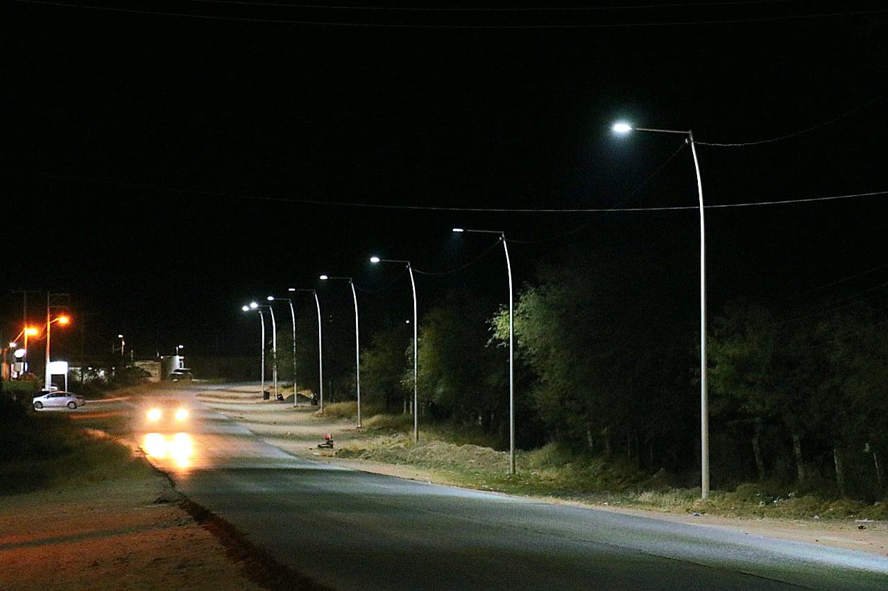 Iluminan el camino del CBTa 20-Los Conde