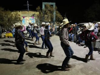 Celebran fiestas patronales en Charquillos