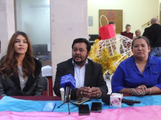 Sigue la homofobia contra profesor de Sombrerete