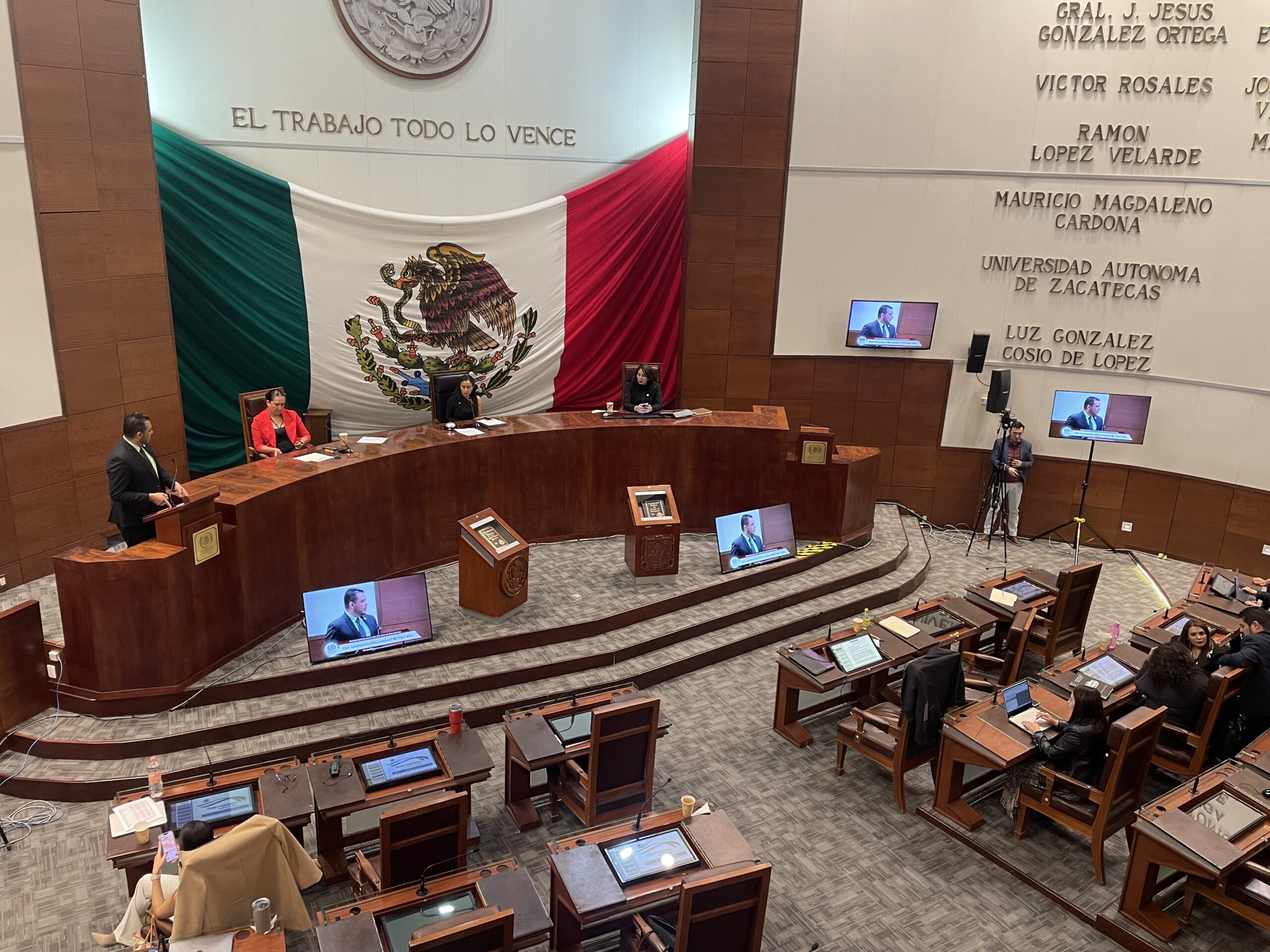 Cancelan comparecencia de Olivares Sánchez