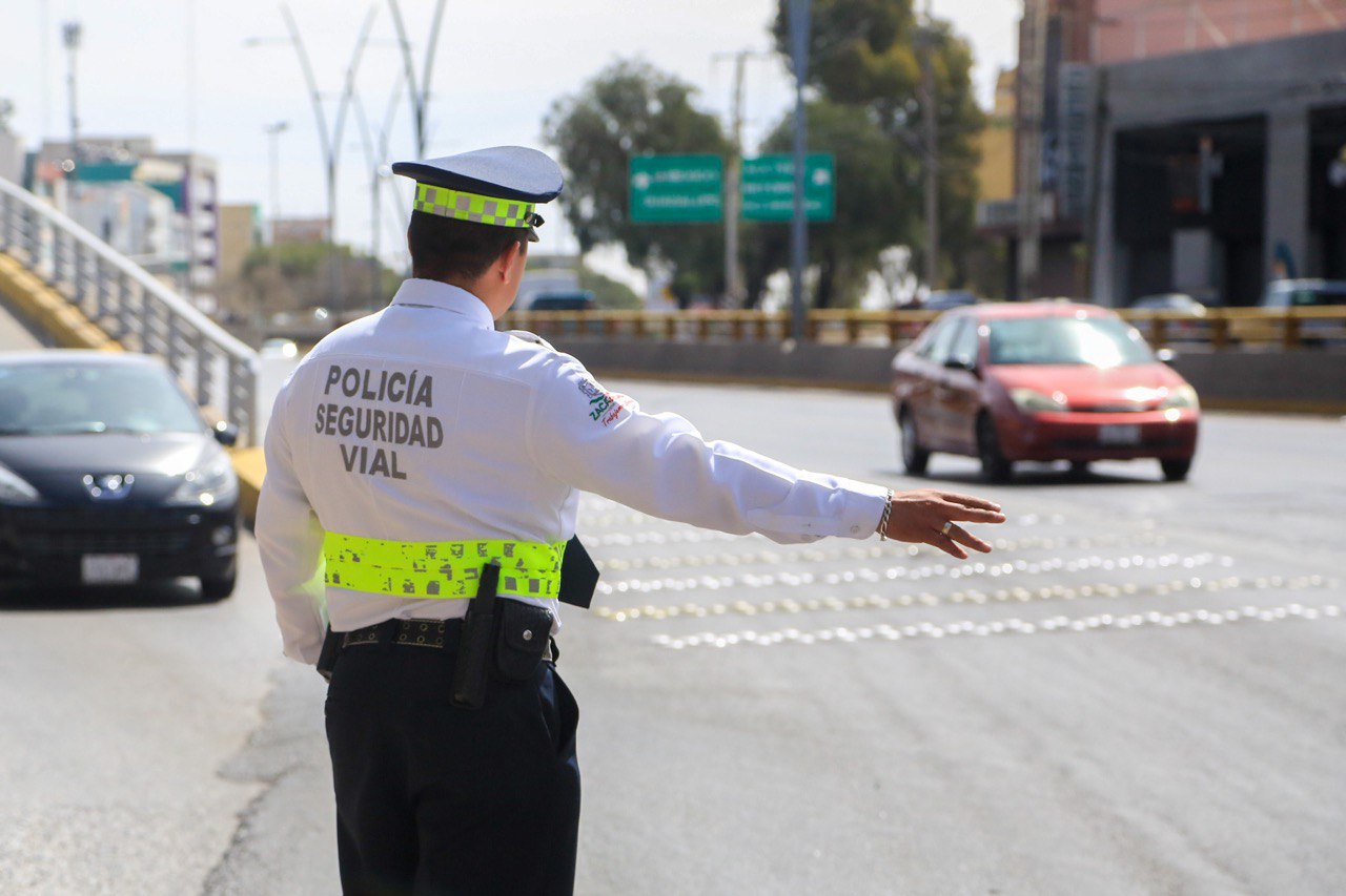 Refuerza la Policía Vial acciones durante la temporada