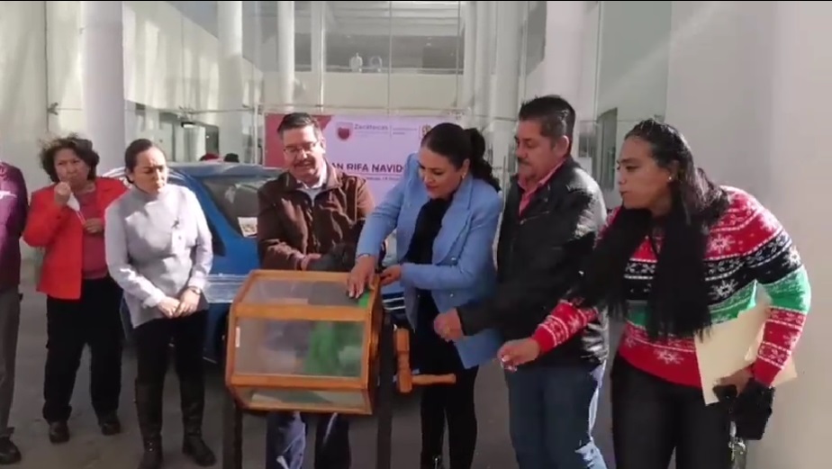 Realiza el Sntsa tradicional rifa de Navidad