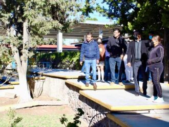 Analizan opciones para mejorar escuelas de Pinos